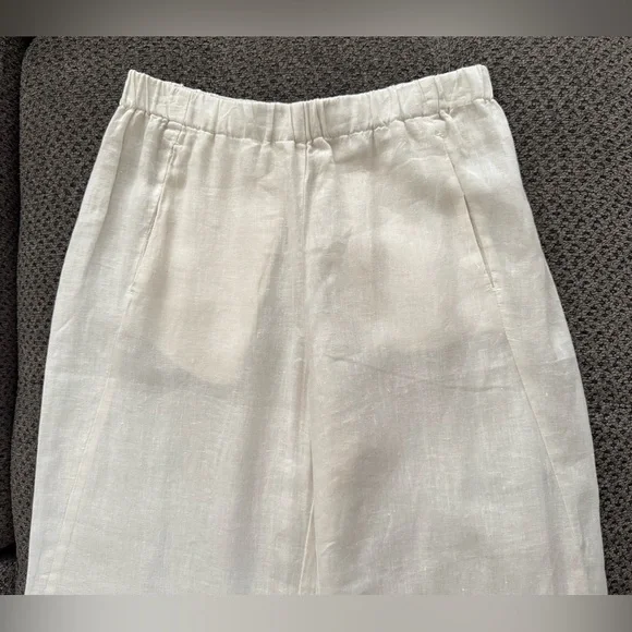 Velvet by Graham & Spencer Lola Linen Pant in Chalk White Small Relaxed Fit Crop - Picture 6 of 16